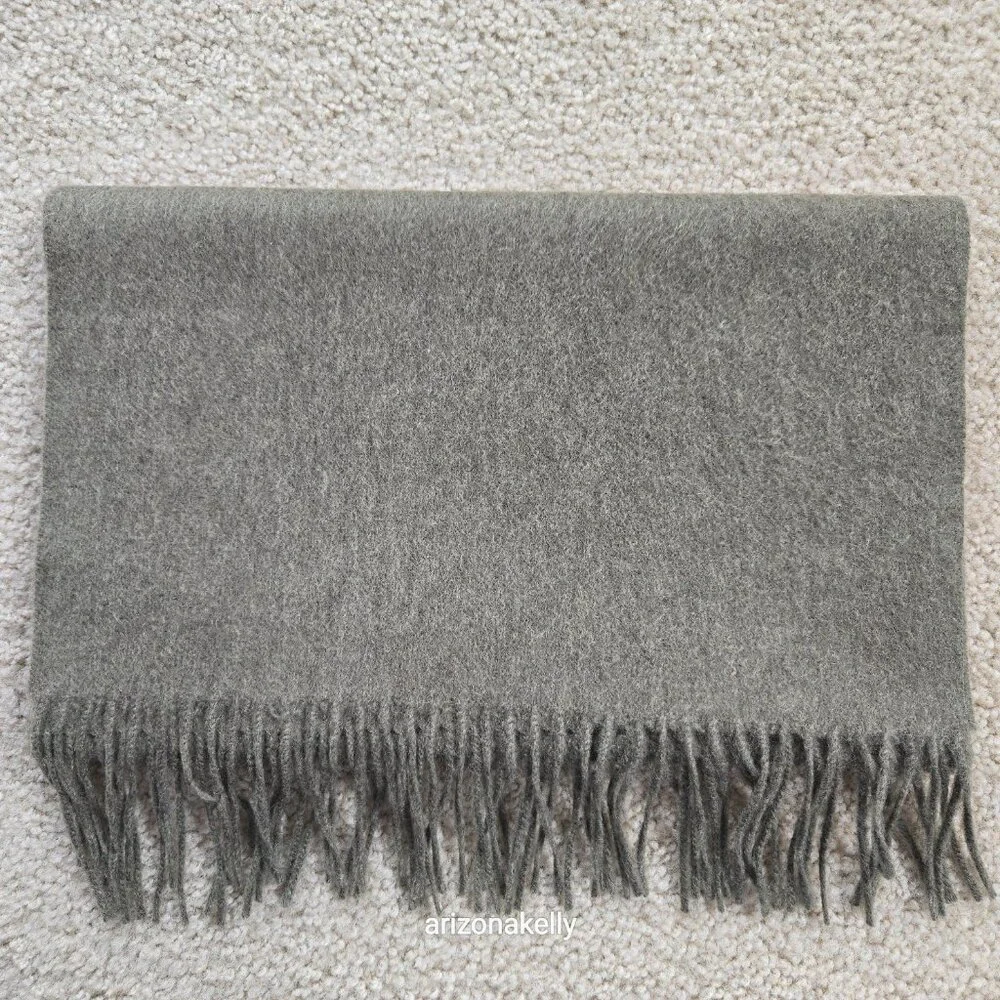 NWOT Cashmere Scarf Olive Green